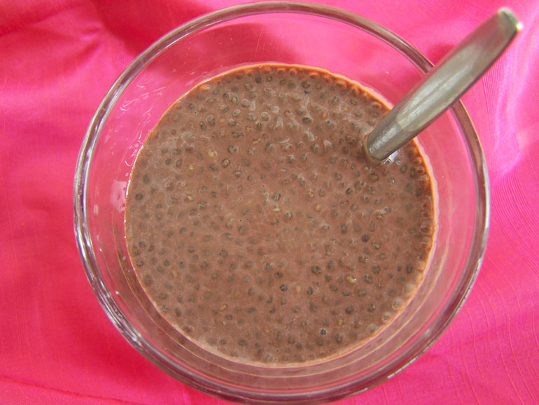 Chia pudding, chocolade, veganistisch, plantaardig, zonder ei, melkvrij, glutenvrij, zonder soja, koolhydraatarm