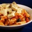 Pasta met tomatensaus en tofu, vegetarisch, veganistisch