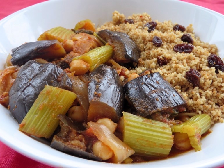 Tajine met aubergine en kikkererwten Vegetus